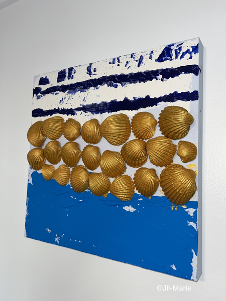 Shells In The Golden Light (40x40x3.5cm)