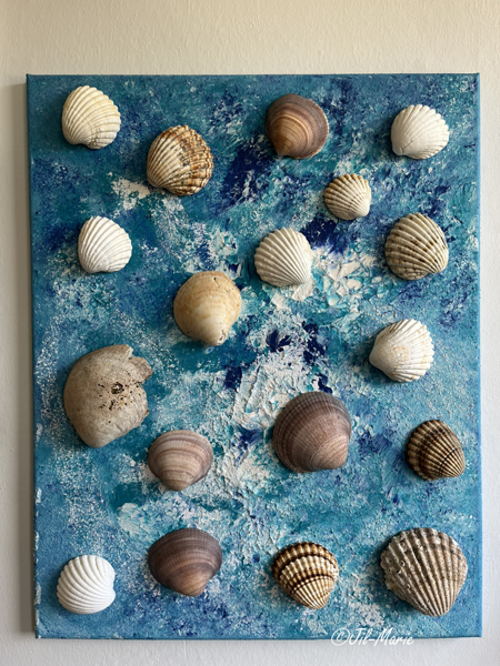 Shells In The Ocean (35x45x2cm)