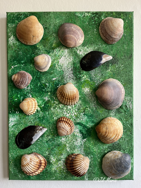 Shells In The Jungle (30x40x2cm)